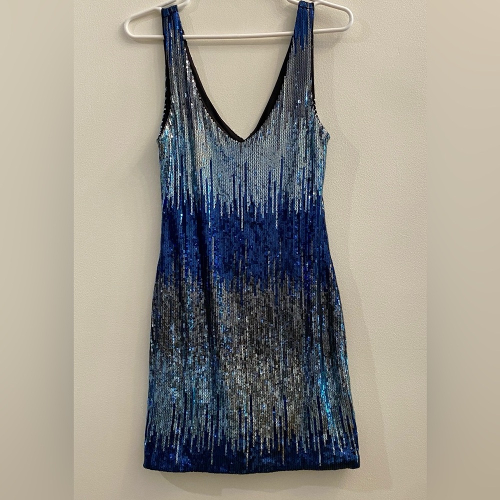 NYE Sequin dress. Size M.